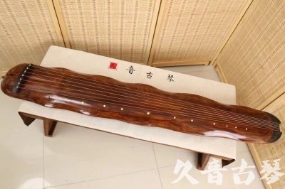 楚雄彝族自治州●久音古琴  ●今日推荐20240831  【断纹蕉叶】